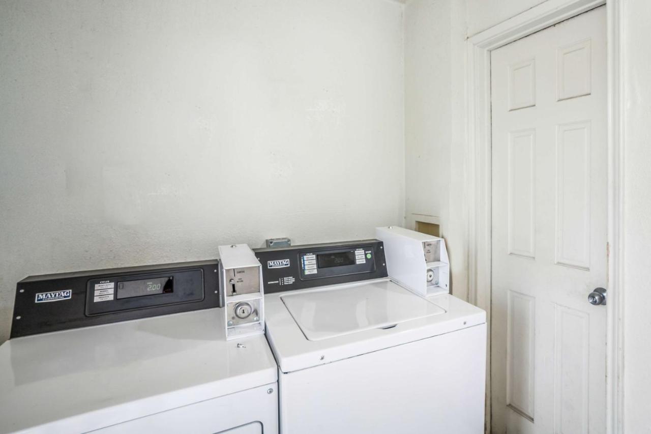 Motel 6-Dallas, Tx - Market Center エクステリア 写真